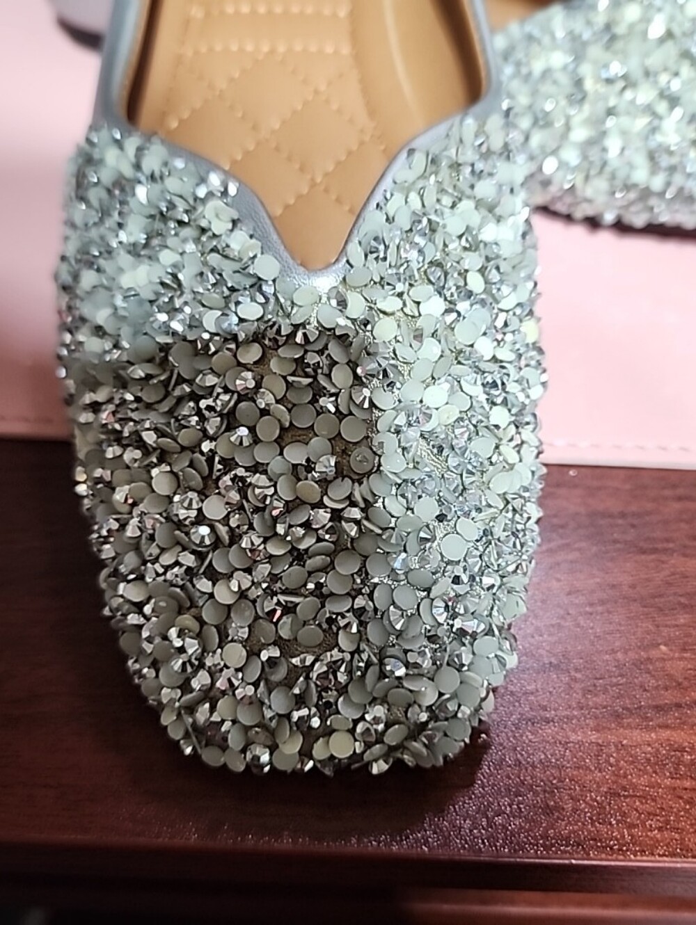 Womens Rhinstone Flats. 260/ Us 9.5 - Picture 8 of 9
